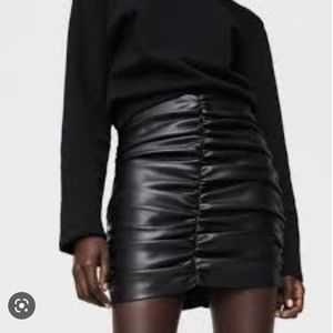 Zara faux mini leather skirt ruched